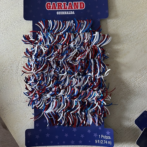 Memorial Day/ Fourth of July garland - Picture 2 of 4